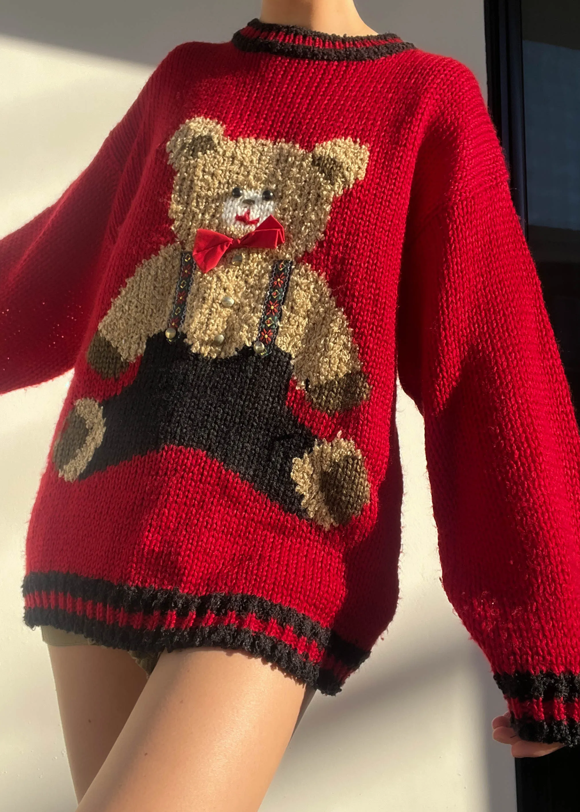 90's Red Teddy Sweater (L)