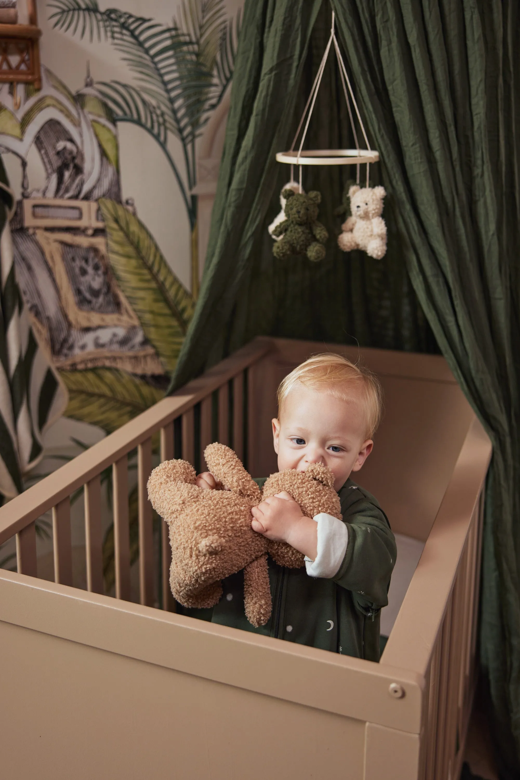 Baby Mobile - Teddy Bear - Leaf Green/Naturel