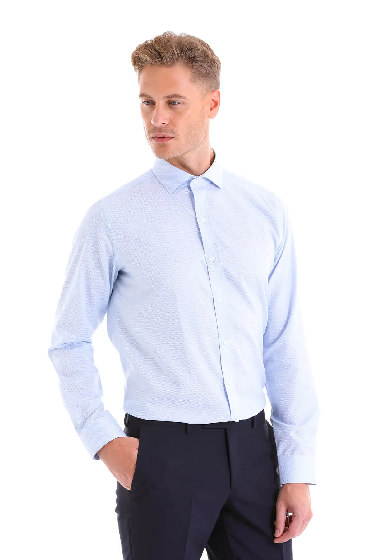 Comfort Fit Italian Spread Collar Light Blue Dress Shirt