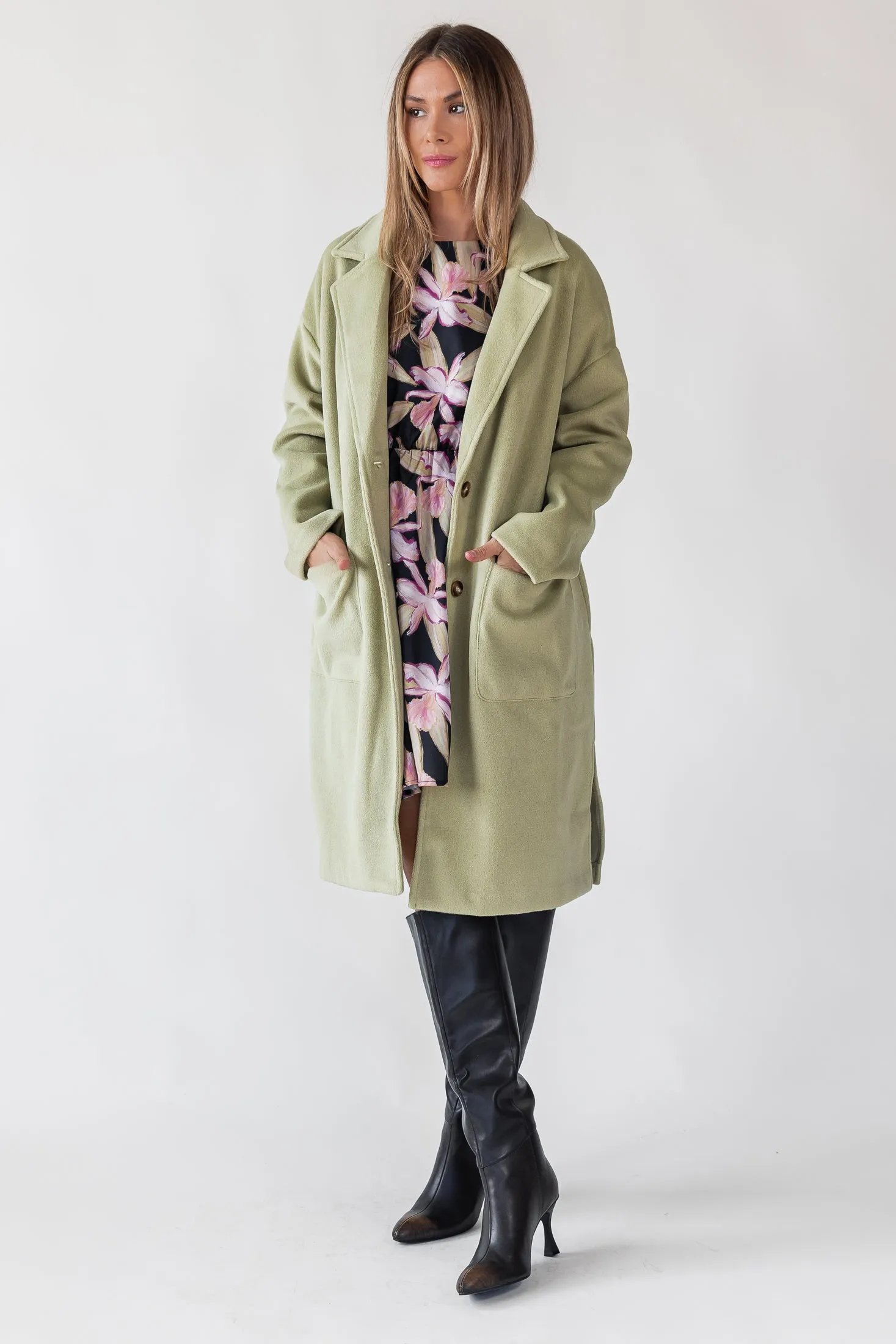 Dionne Green Buttoned Long Coat