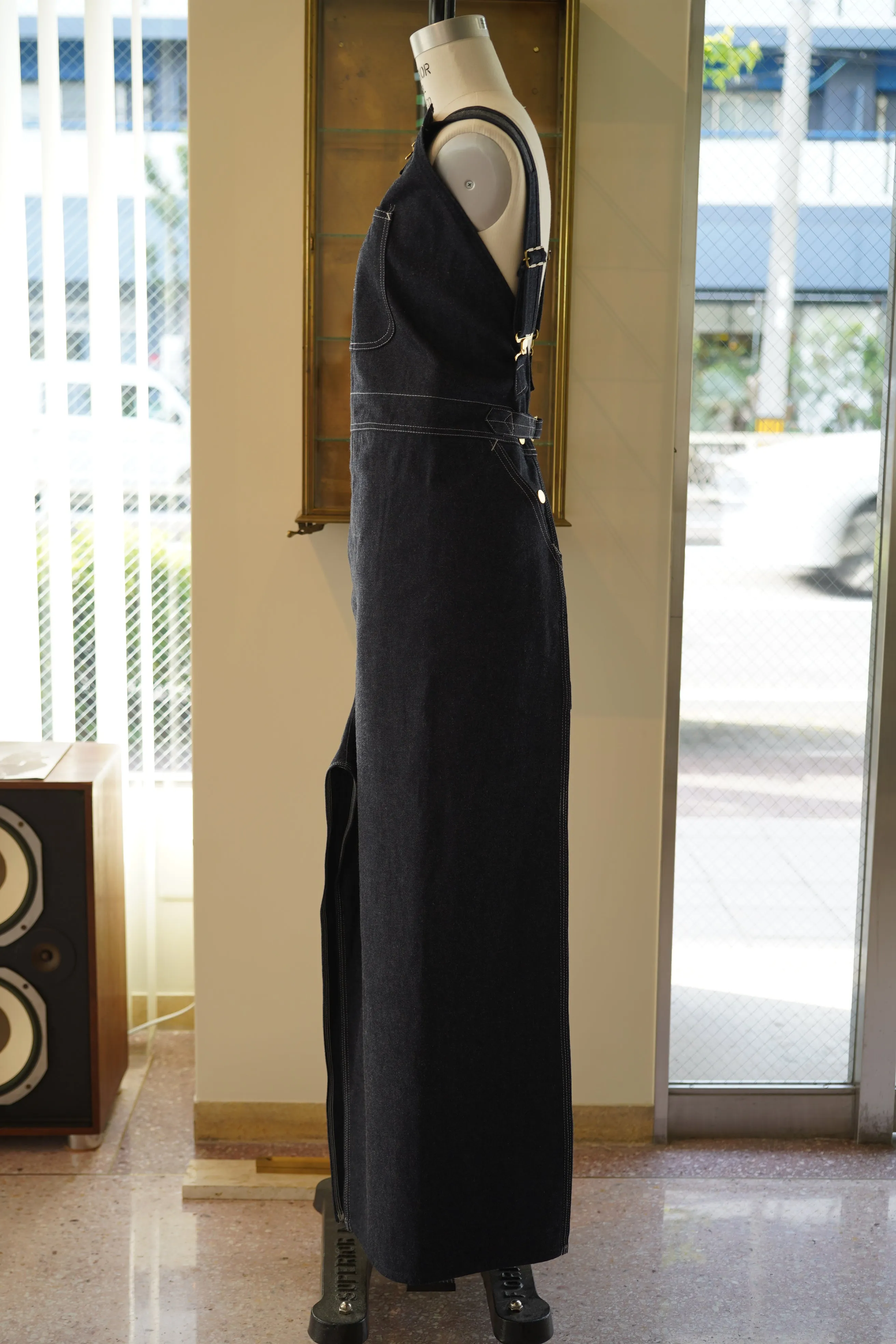 FUMIKA_UCHIDA<br>DENIM OVERALL APRON MAXI DRESS