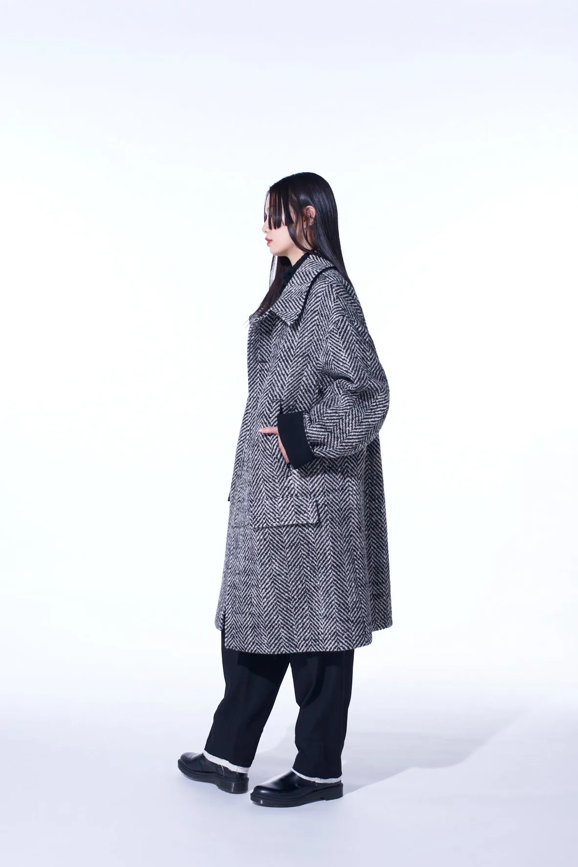 HERRINGBONE TWEED OVERSIZED SOUTIEN COLLAR COAT