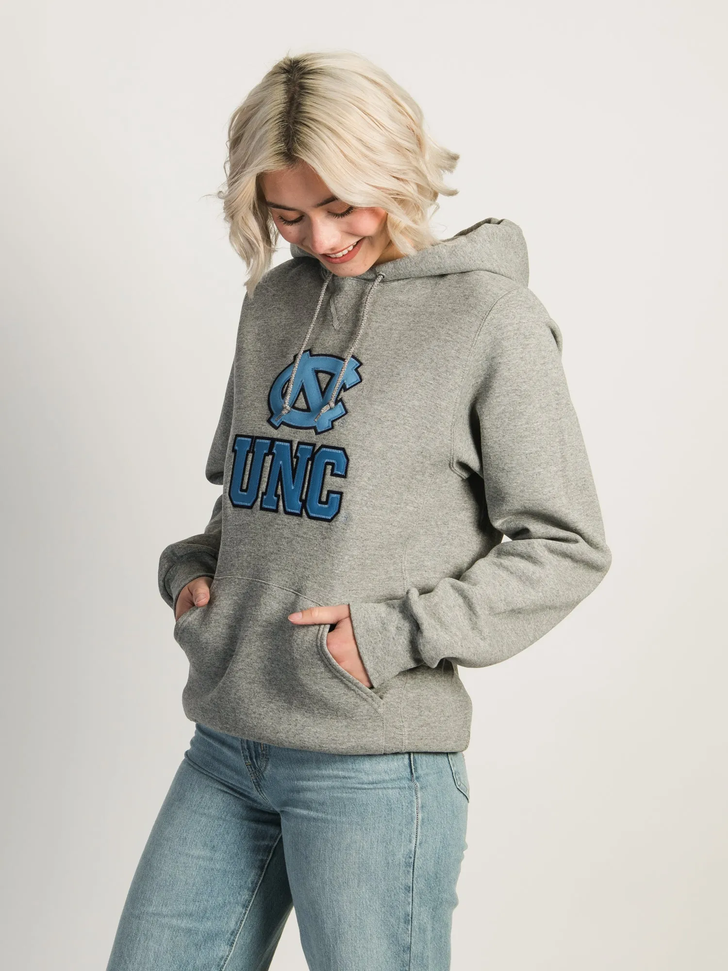 NCAA CAROLINA BIG LOGO PULLOVER HOODIE