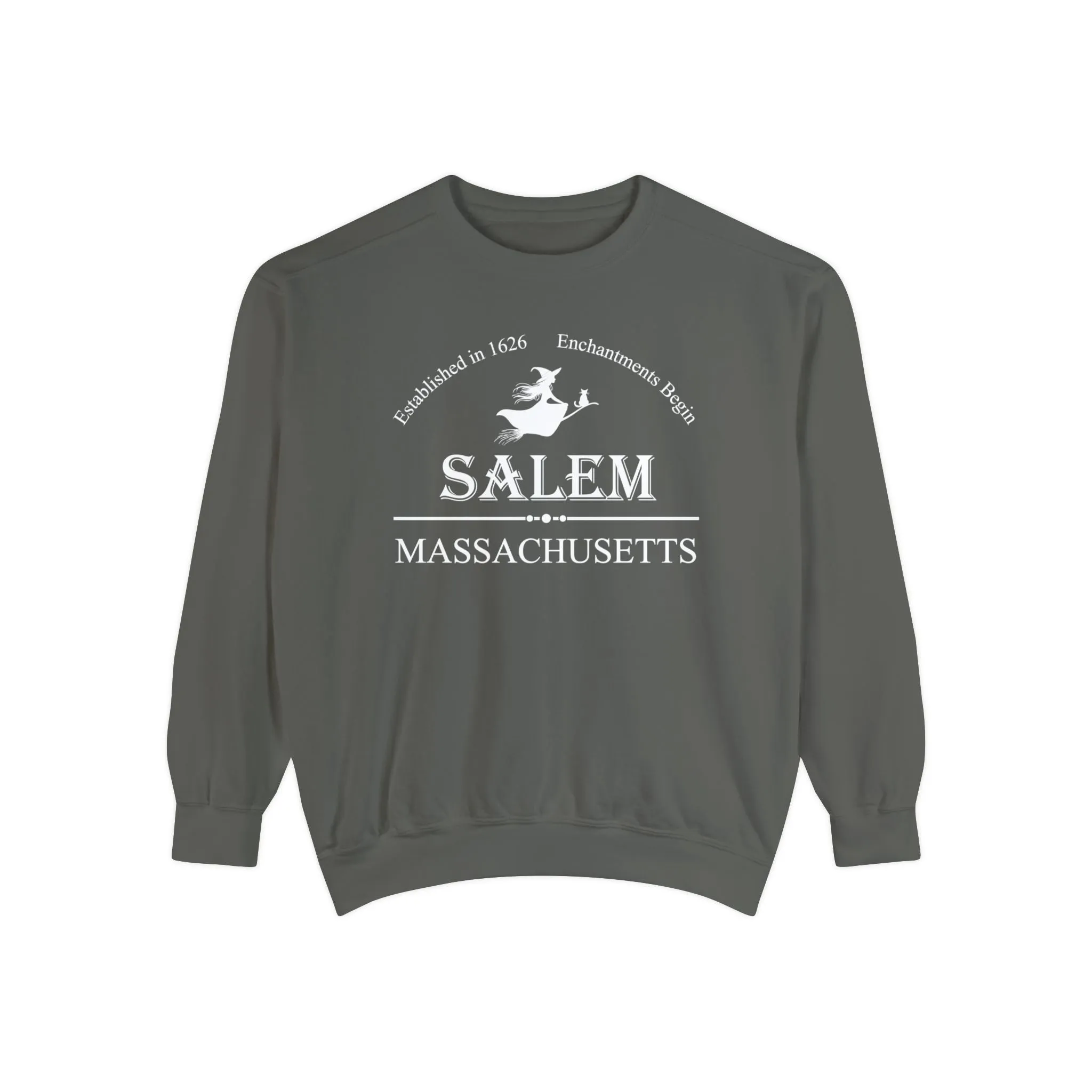 Salem Massachusetts Sweatshirt, Comfort Colors Sweater, 1626 Salem, Halloween Sweatshirt, Witch Sweatshirt, Spooky Sweatshirt, 1692 Witch